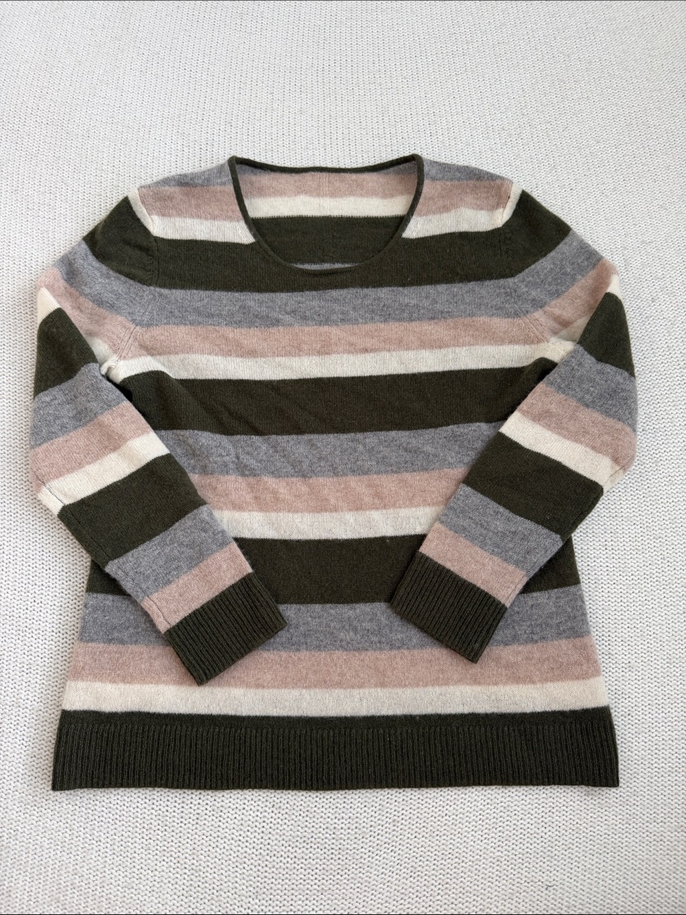 100% Cashmere Striped Sweater Cream/Gray/Tan and Green Size Medium